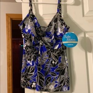 Women’s bathing suit top